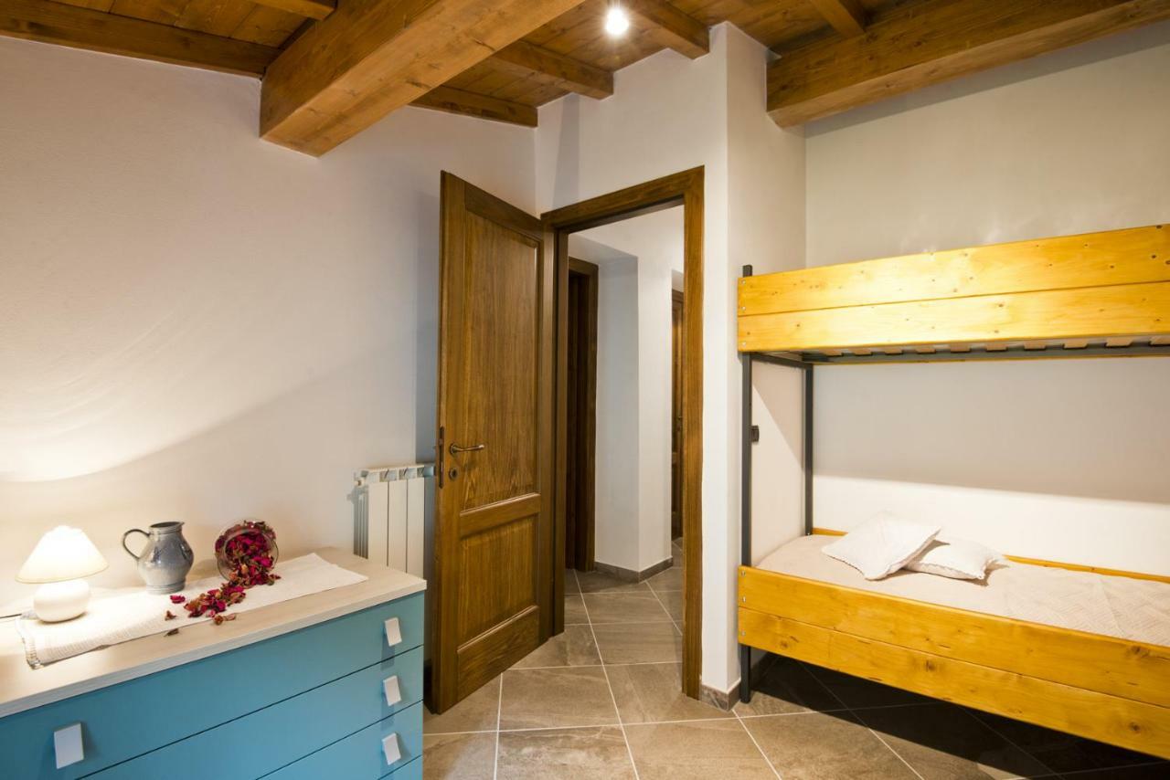 Le Casine Del Borgo Panzió Borgo a Mozzano Kültér fotó