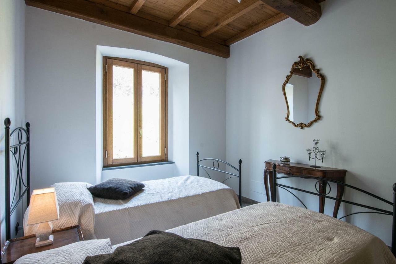 Le Casine Del Borgo Panzió Borgo a Mozzano Kültér fotó