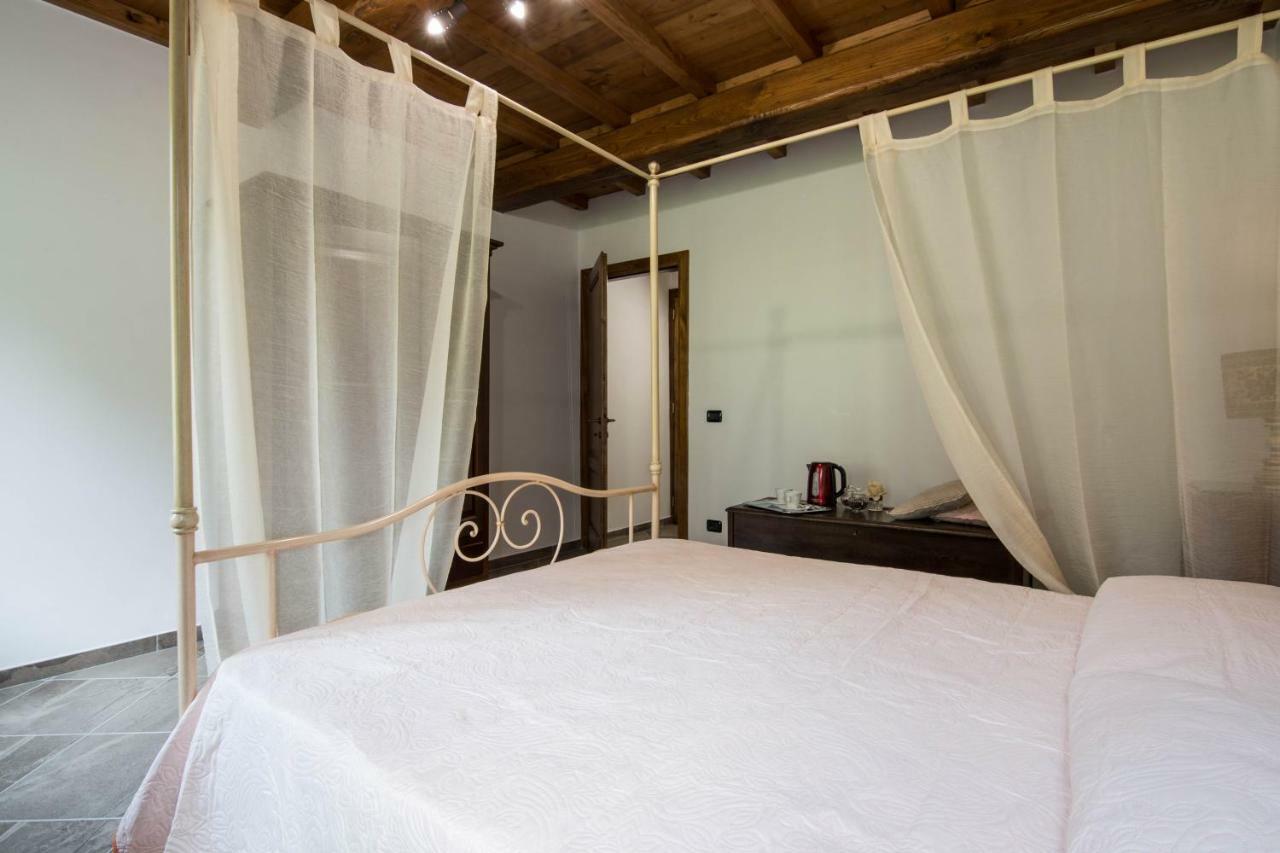 Le Casine Del Borgo Panzió Borgo a Mozzano Kültér fotó